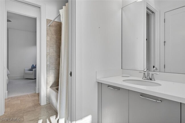 Building Photo - 14835 Dockside Ln