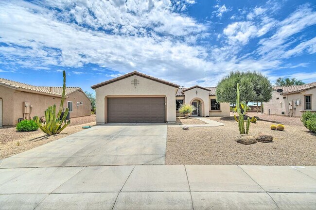 Building Photo - 15033 W Home Run Dr