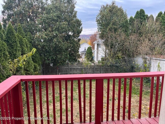 Building Photo - 315 Aswell Ct