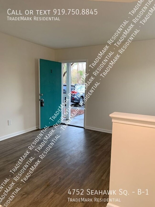 Building Photo - 4752 Seahawk Ct