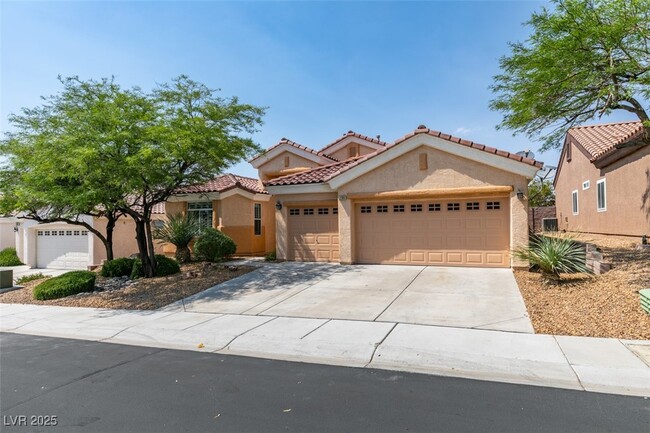 Building Photo - 2180 Dogwood Ranch Ave