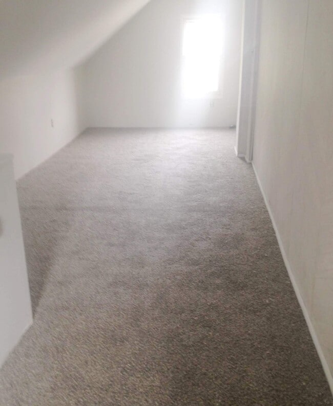 Building Photo - 1266 Clifton Prado