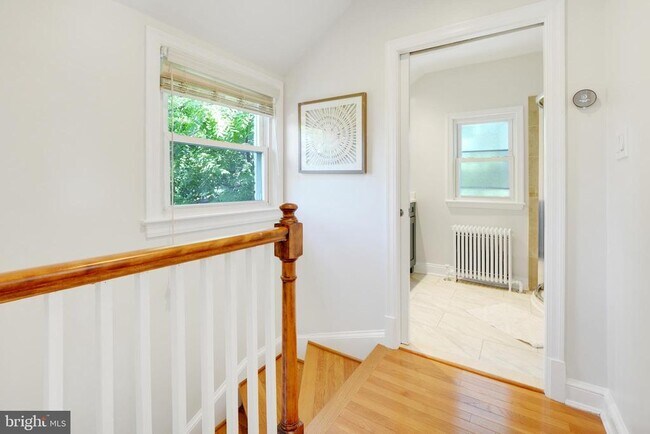 Building Photo - 5522 Blair Rd NE