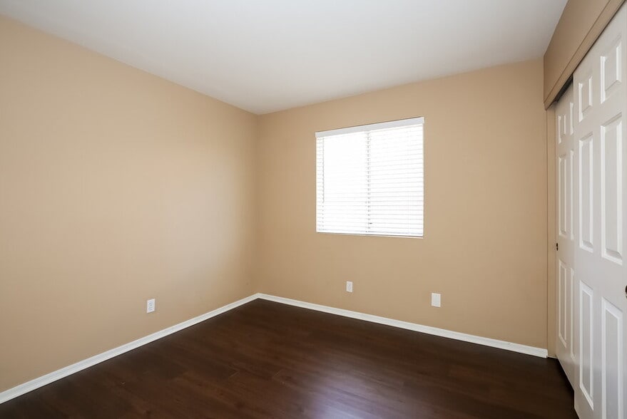 Building Photo - 5116 Brookmere Dr