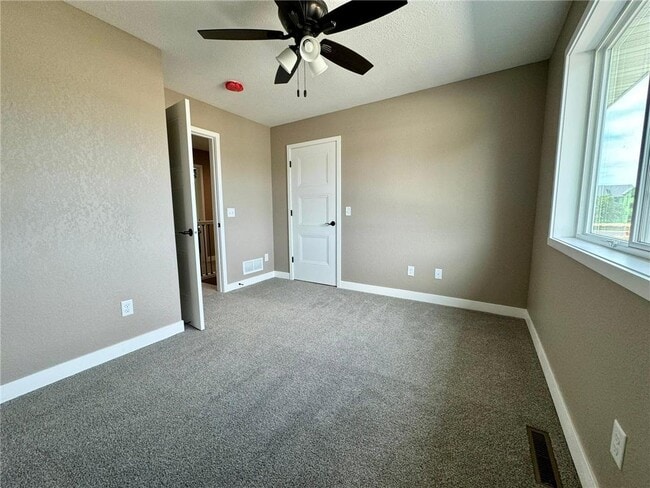 Building Photo - 141 Renet Path