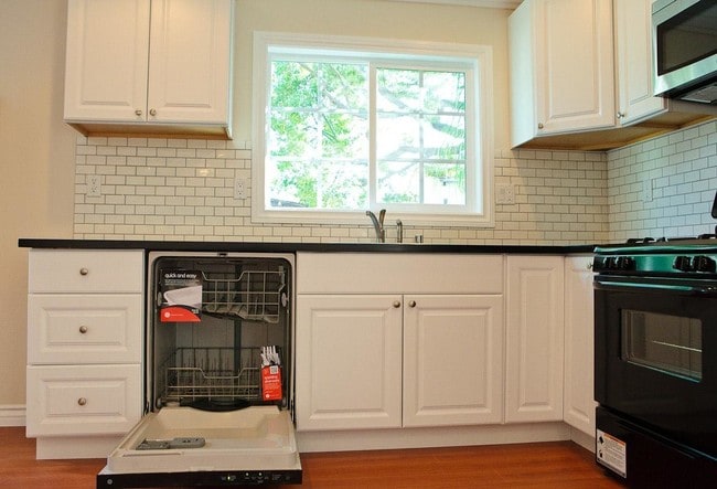 Building Photo - 128 S Brighton St