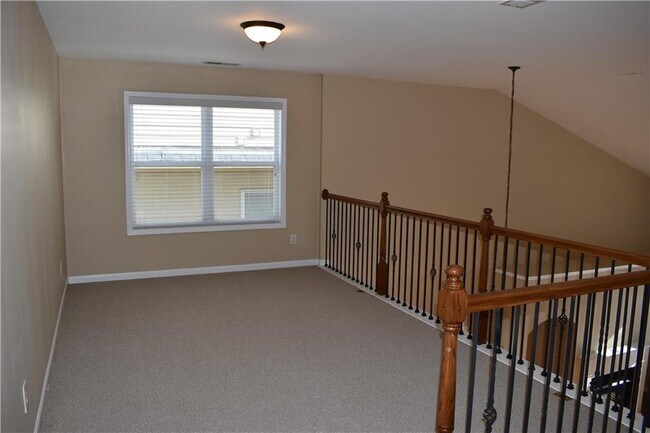 Building Photo - 2320 Harvest Ridge Cir NE