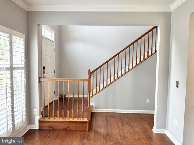 Building Photo - 35 Live Oak Ln