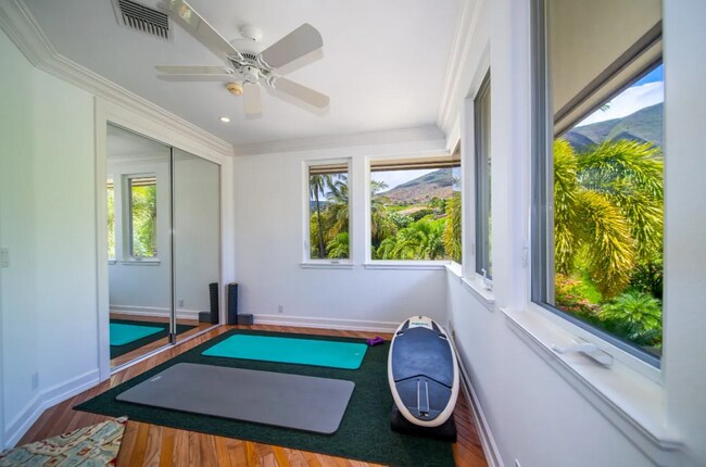 Building Photo - 837 Kai Hele Ku St