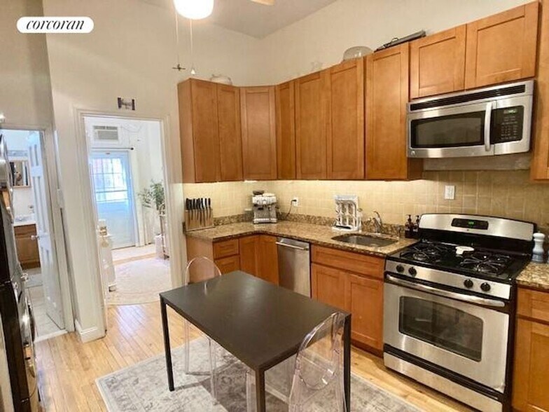 Building Photo - 276 Prospect Park W