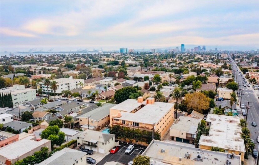 Building Photo - 382 Coronado Ave