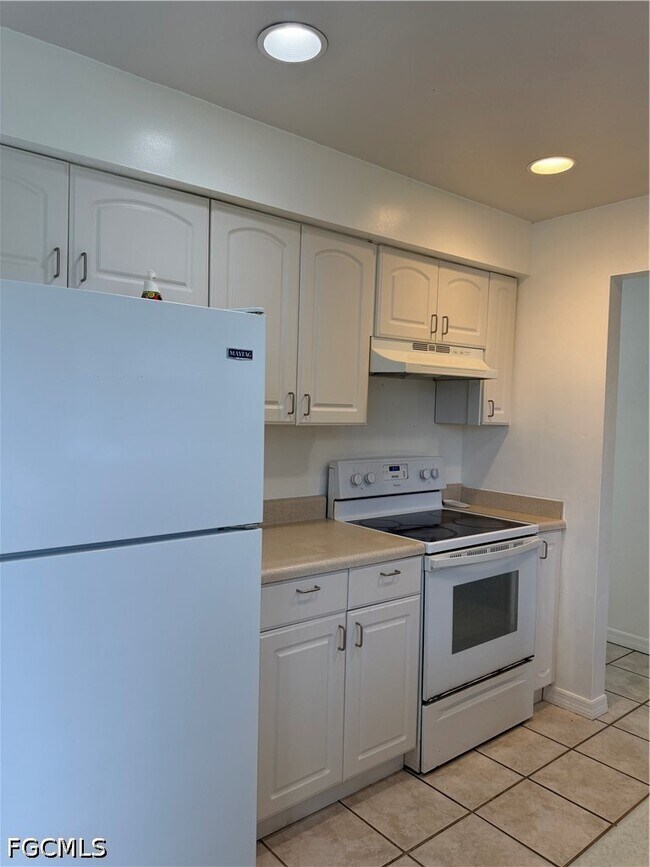 Building Photo - 2610 W Rd