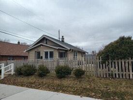 Building Photo - 6621 W Adler St