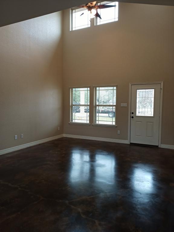 Building Photo - 1706 Avenue G