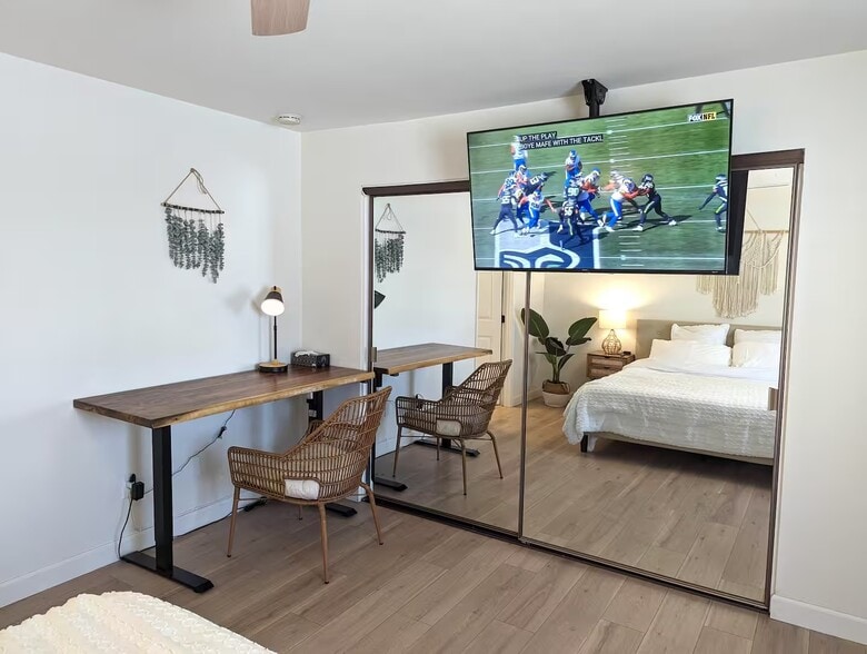 Building Photo - 1415 E Ocean Blvd