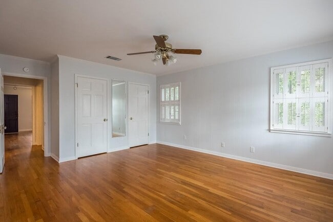 Building Photo - 1023 Ellingson Ln