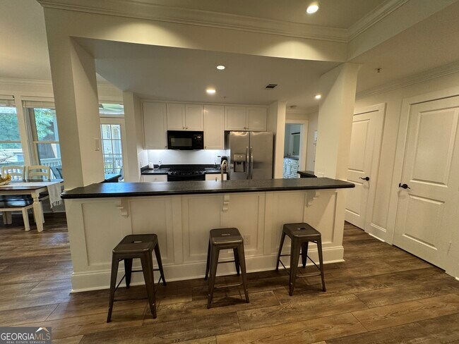 Building Photo - 1010 Tailwater