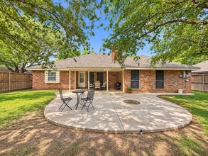Building Photo - 3705 Edgemont Dr