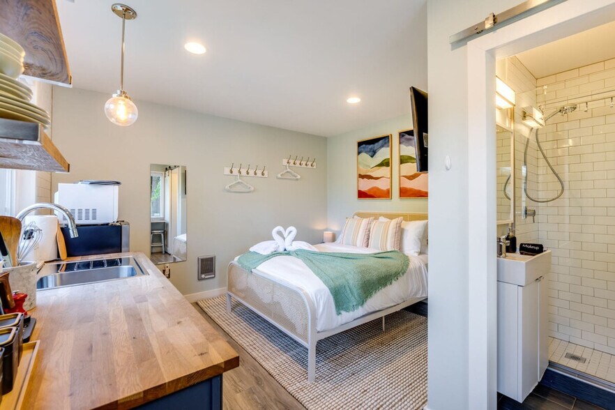 Building Photo - 8725 29th Ave NW