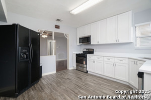 Building Photo - 177 W Mandalay Dr
