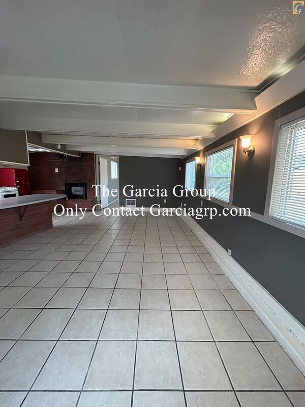 Building Photo - 27 SE 94th Ave