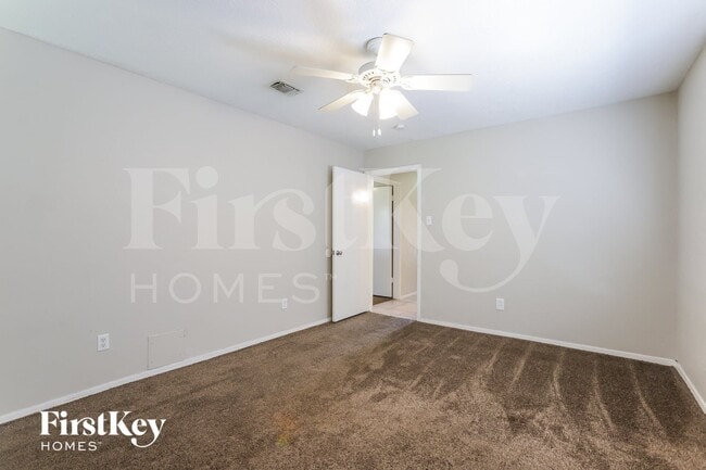 Building Photo - 13331 Whitchurch Way