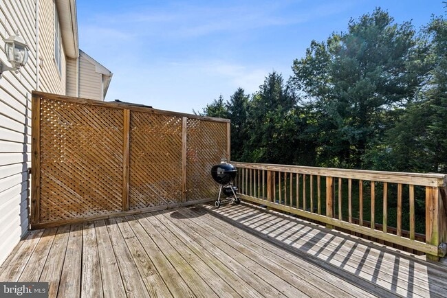 Building Photo - 574 Highland Towne Ln