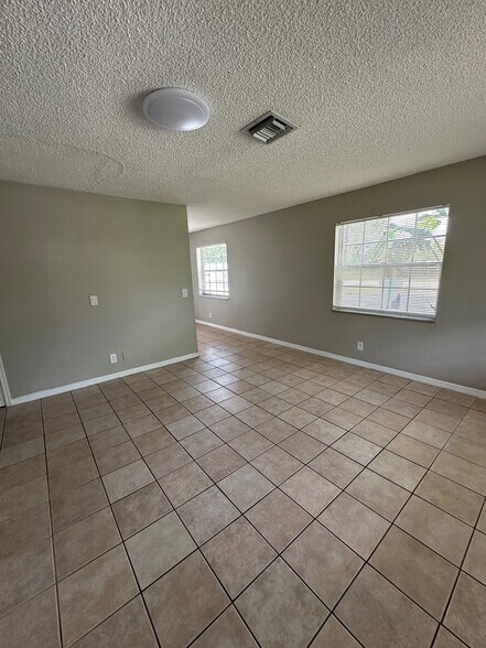 Building Photo - 4482 Stevens Rd