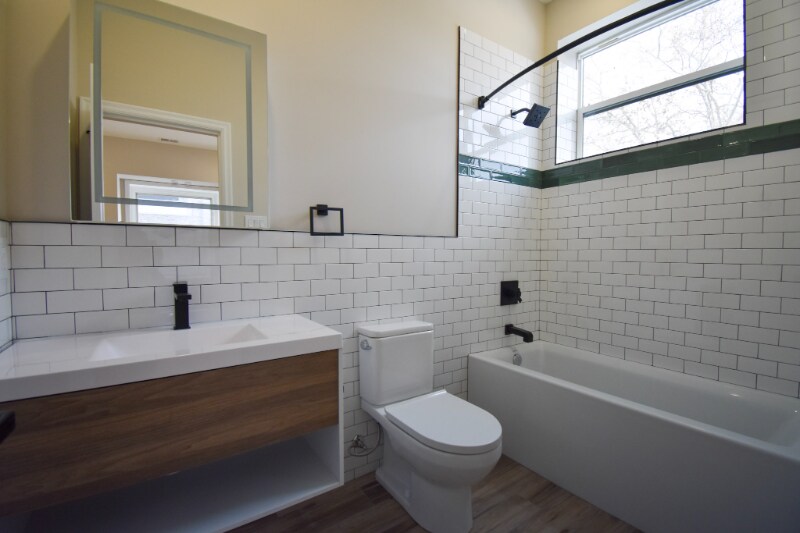 Building Photo - 1030 N 48th St