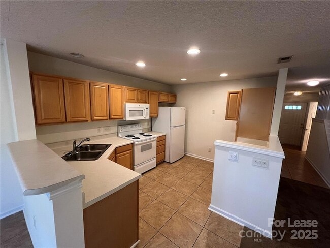 Building Photo - 9632 Terrier Way