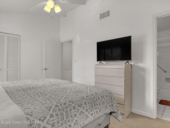 Building Photo - 313 Seaport Blvd