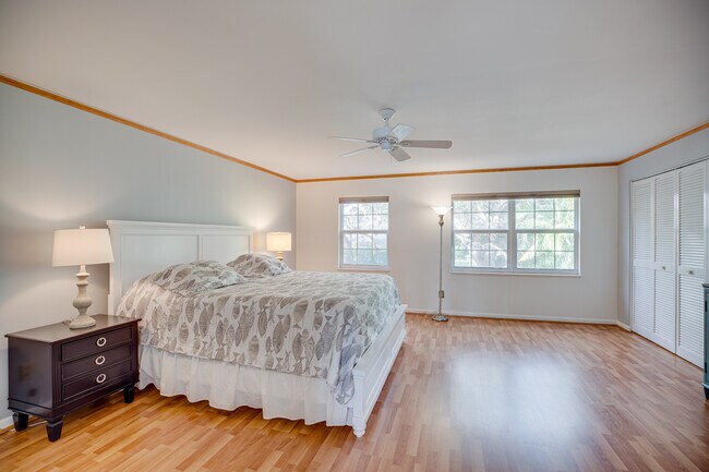 Building Photo - 2722 Cardinal Dr