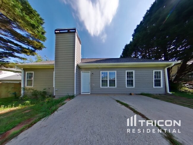 Building Photo - 124 Burleyson Dr