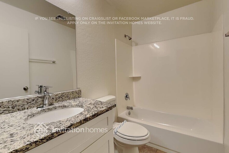 Building Photo - 12729 W Dreyfus Dr
