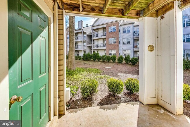 Building Photo - 15300 Diamond Cove Terrace