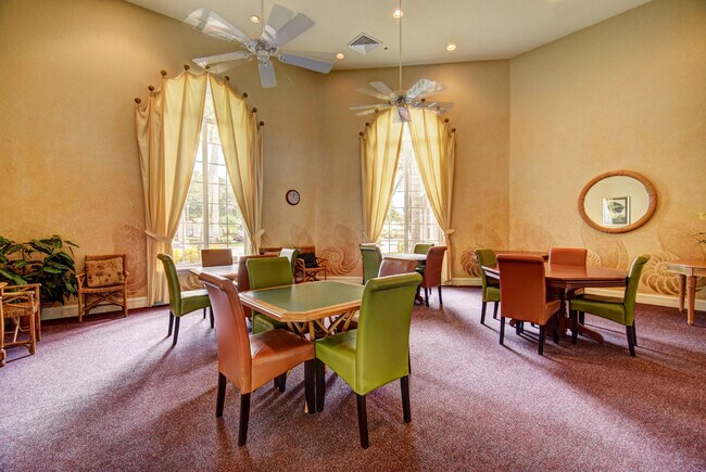 Building Photo - 2675 Pyes Harbour