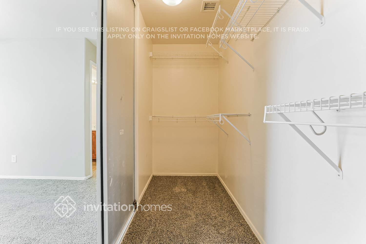 Building Photo - 39618 N Webb Cir