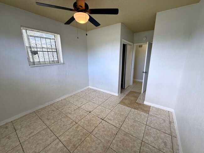 Building Photo - 2401 NW 170th St