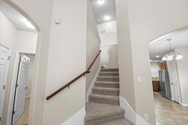 Building Photo - 11400 W Parmer Ln