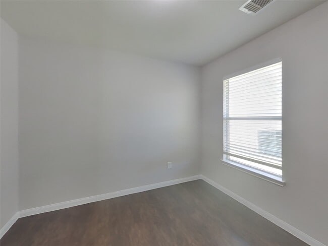 Building Photo - 2331 Gianna Way