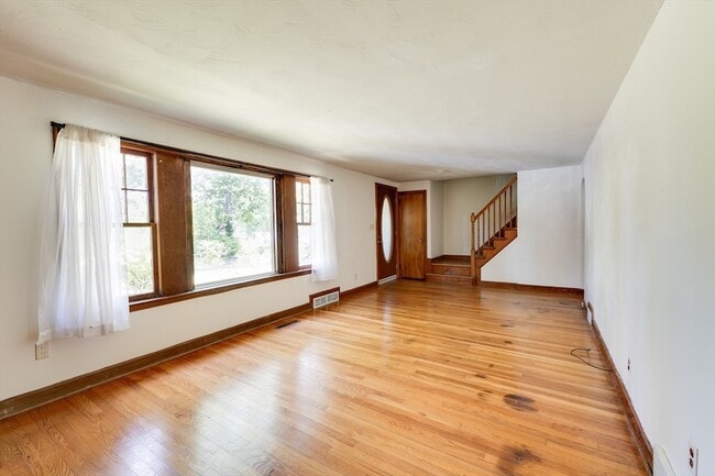 Building Photo - 69 Aldrich Dr