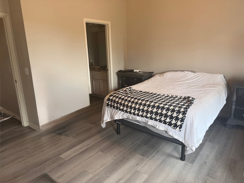 Building Photo - 528 Refugio St