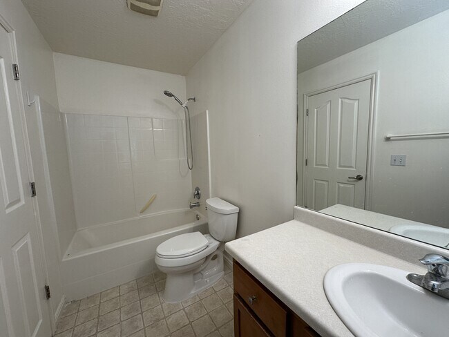 Building Photo - 3694 Crespi Ct