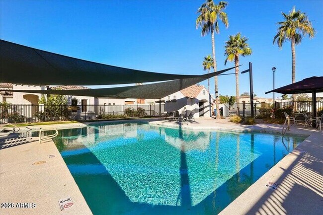 Building Photo - 16718 N 50th Way