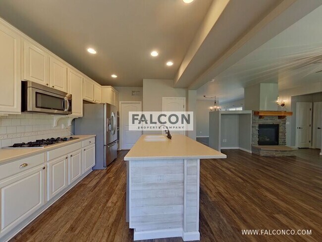 Building Photo - 8193 Winding Passage Dr