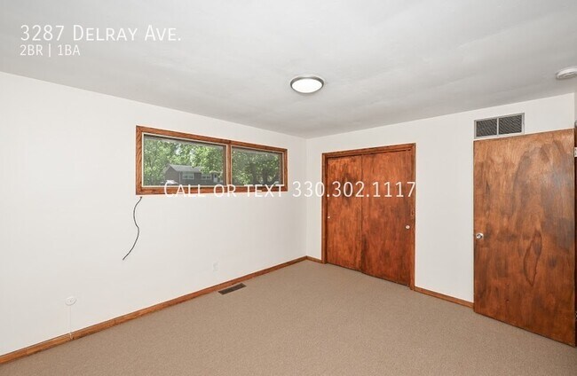 Building Photo - 3287 Delray Ave NW