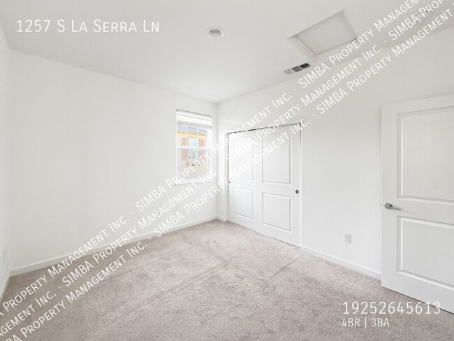 Building Photo - 1257 La Sera Ln