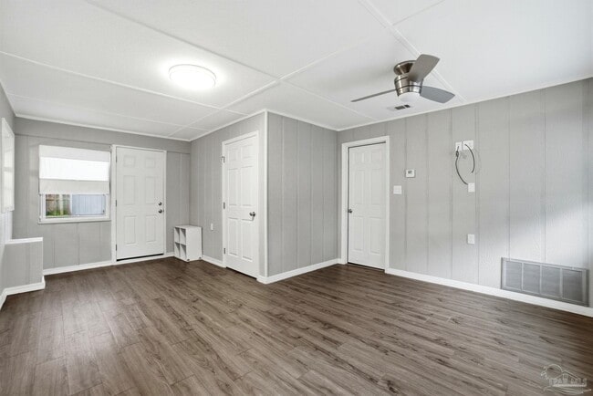 Building Photo - 3750 Martin St