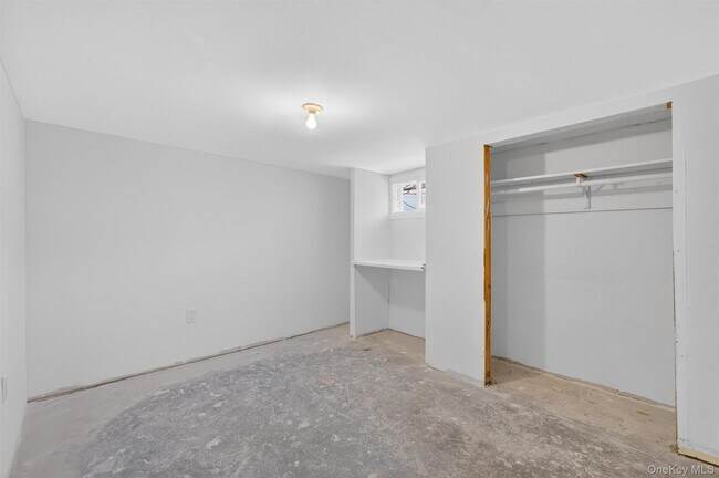 Building Photo - 149 Lewis Ln