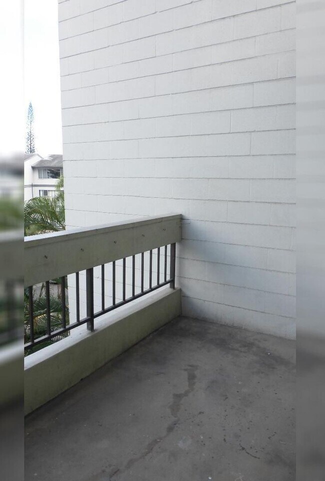 Building Photo - Mountainview Terrace – 2 Bed / 1 Bath / 1 Parking in Kaneohe